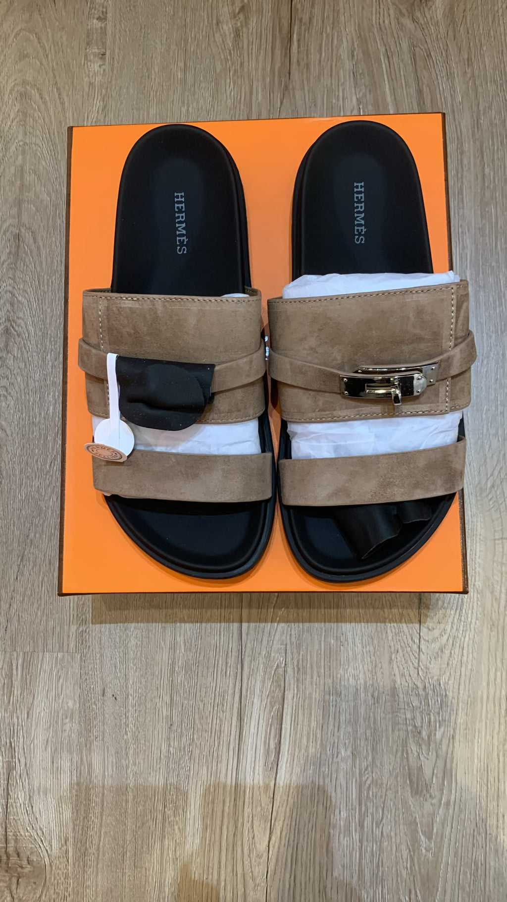 Hermès Empire Sandals – Taupe Suede