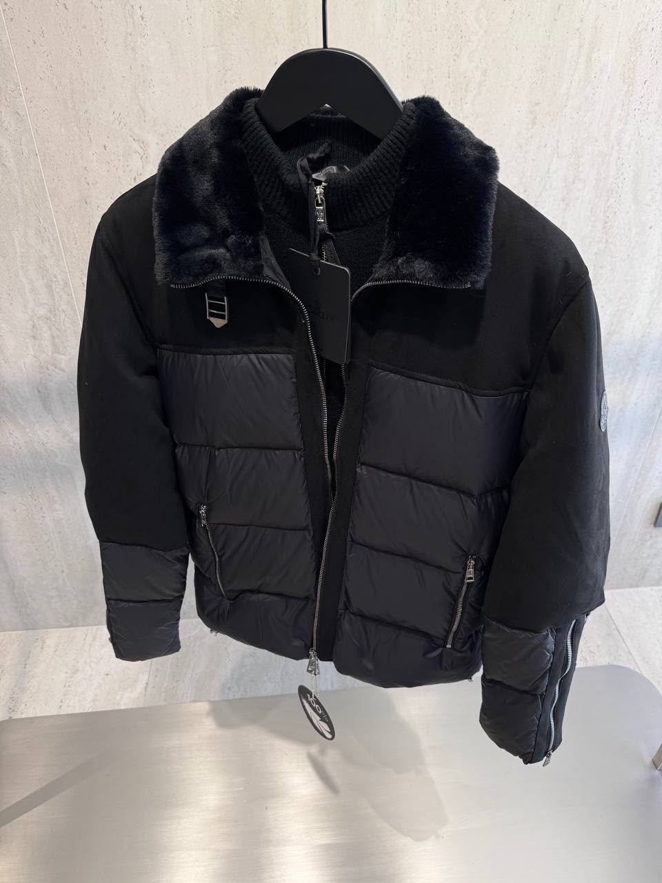 Moncler Fur Collar Quilted Puffer Jacket – Black