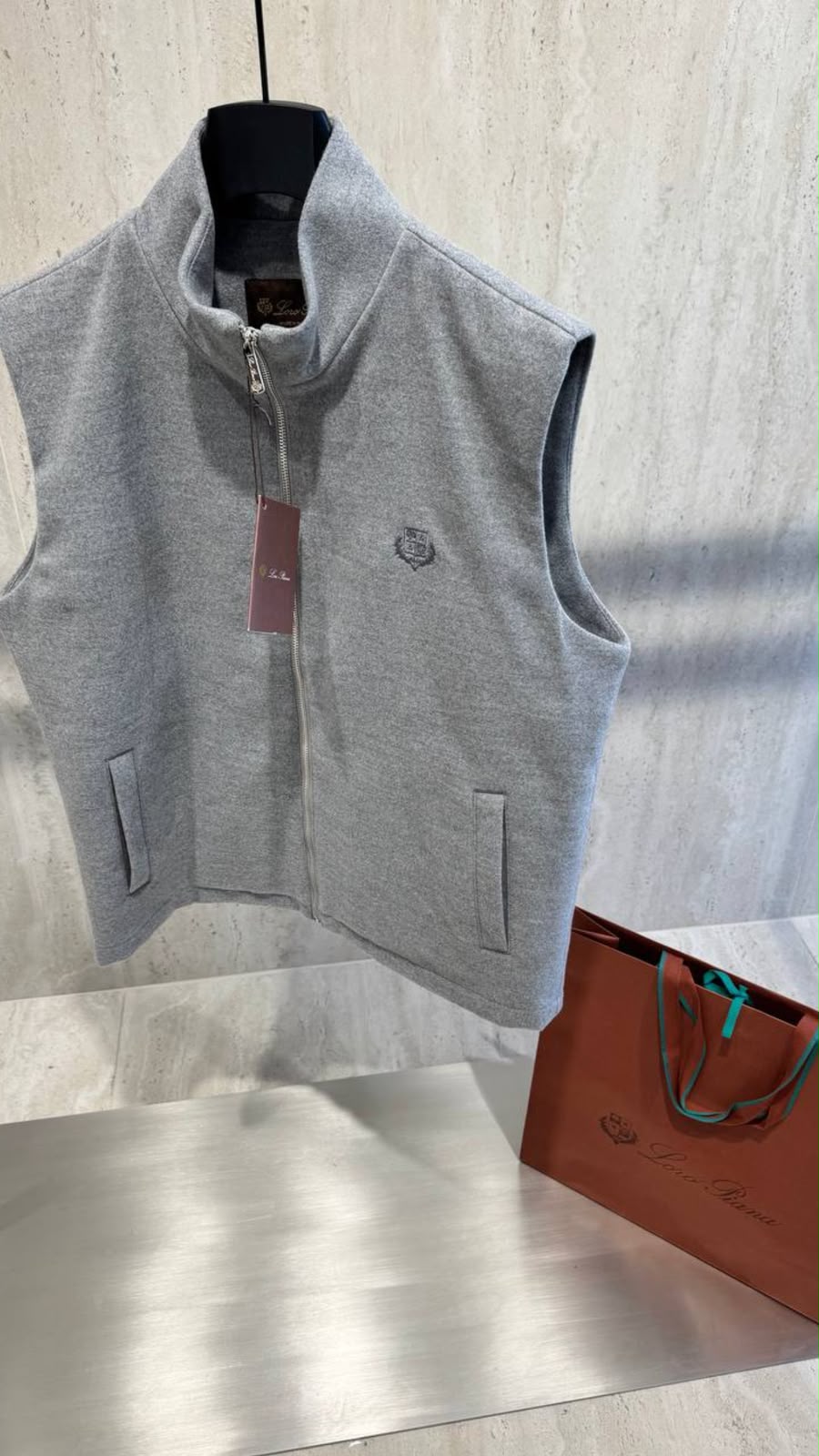 Loro Piana Zip-Up Wool-Blend Vest – Light Grey