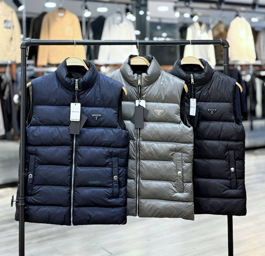 Prada Quilted Puffer Vest – Navy Blue