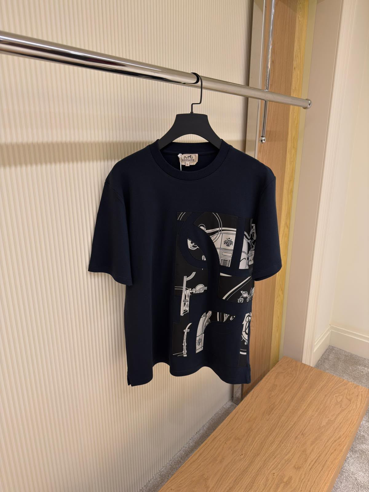 Hermès Patchwork Graphic T-Shirt – Navy