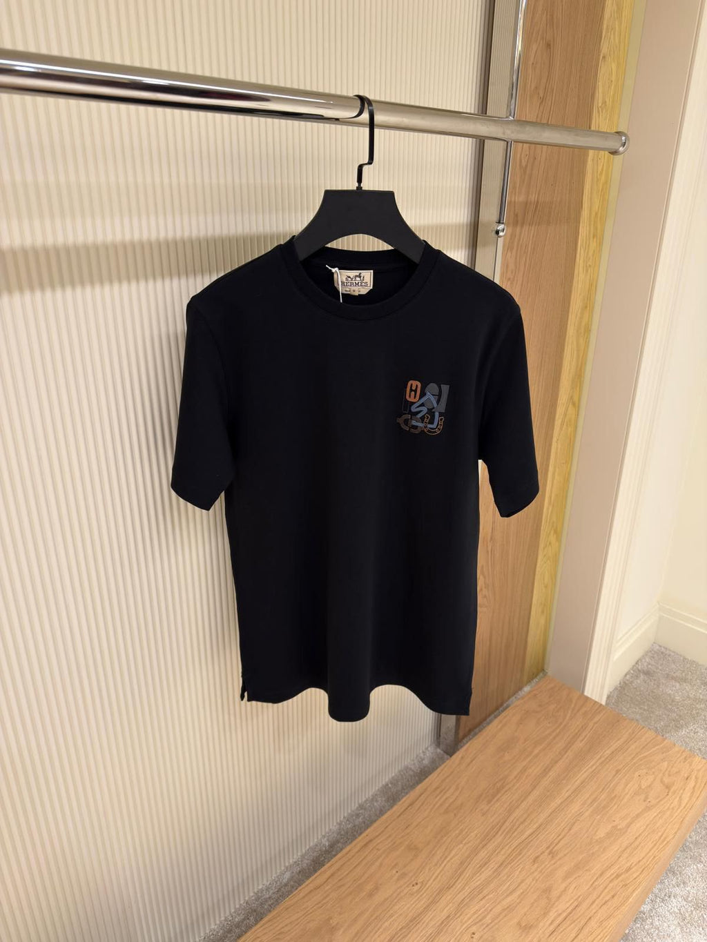 Hermès Embroidered Motif T-Shirt – Black