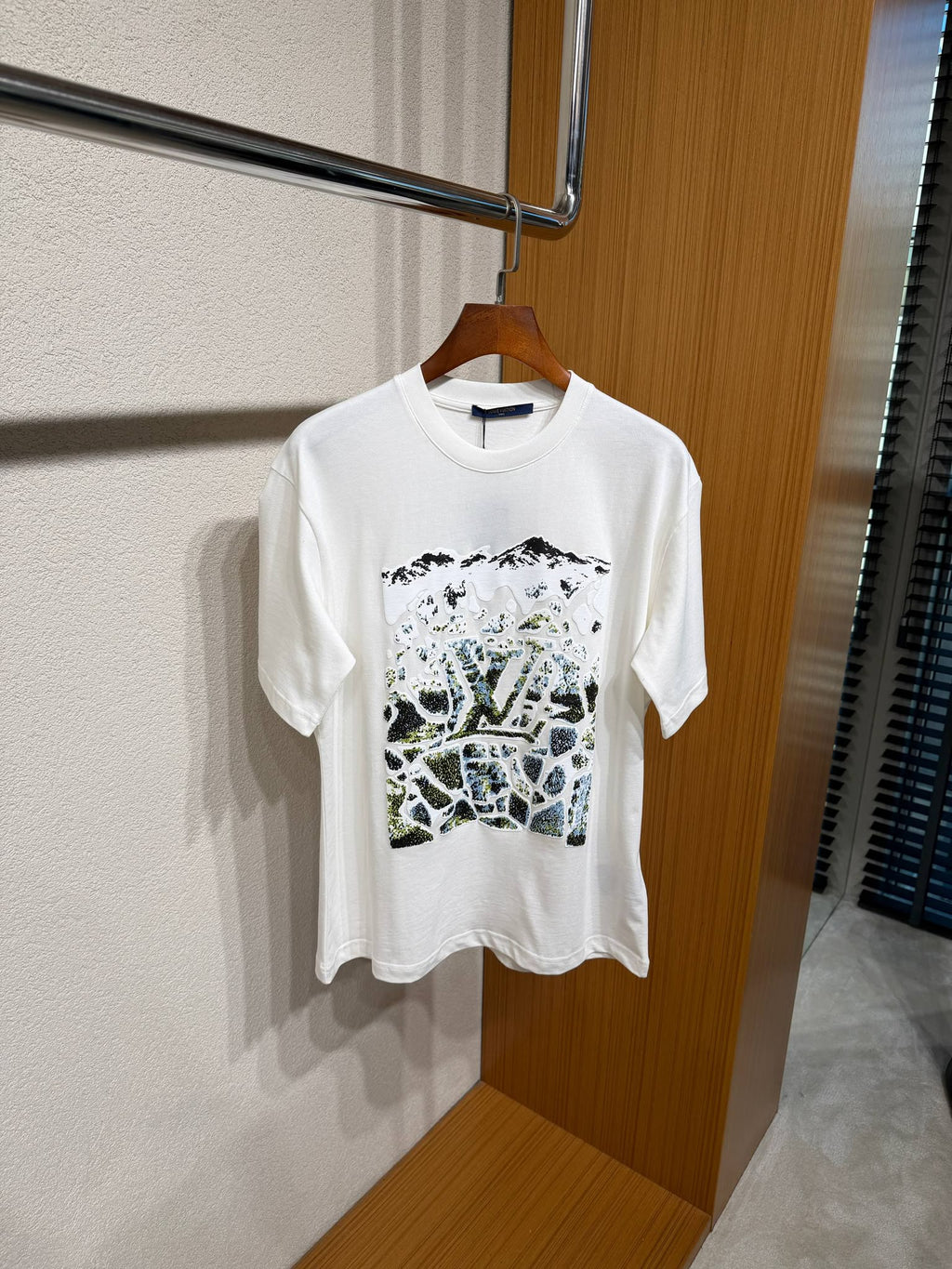 Louis Vuitton Mountain Mosaic T-Shirt – White