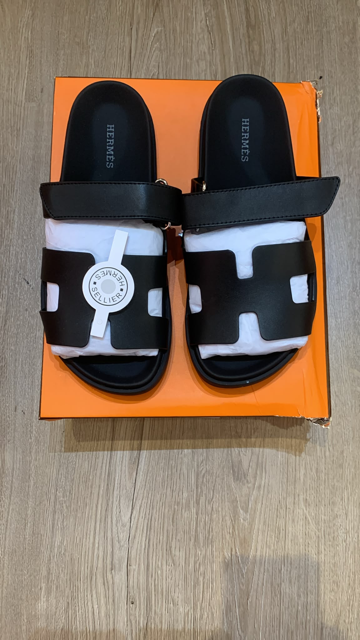 Hermès Chypre Sandals – Black